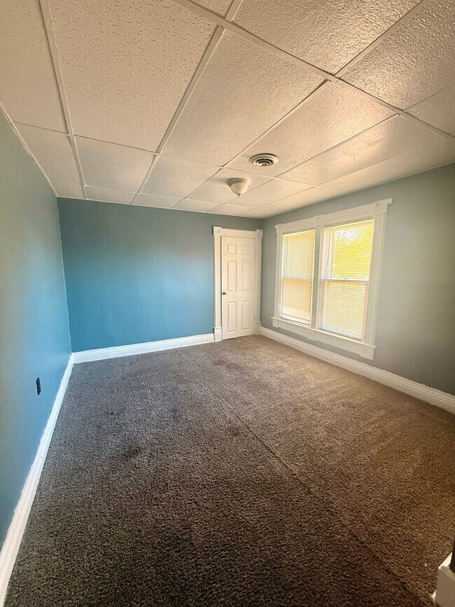 Building Photo - 1113 Ferguson St