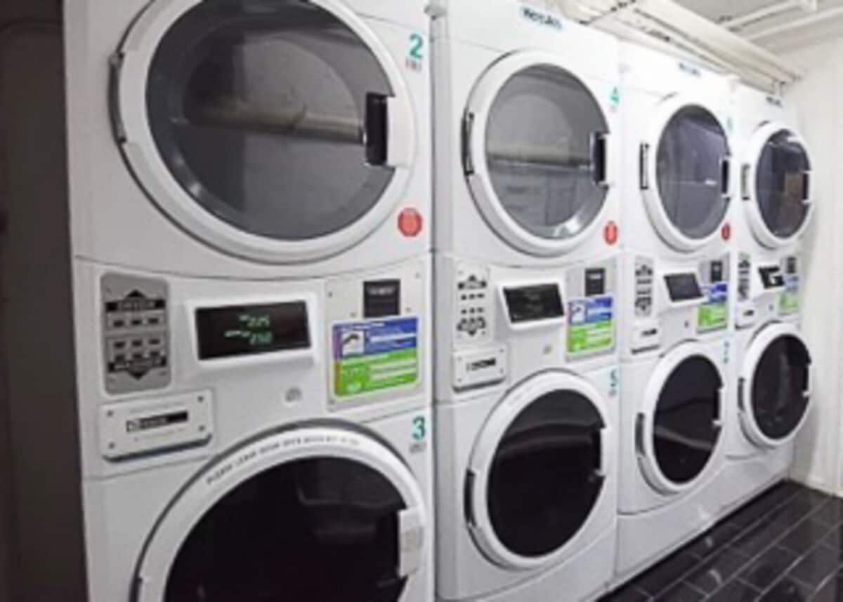 Building Photo - Central Park West