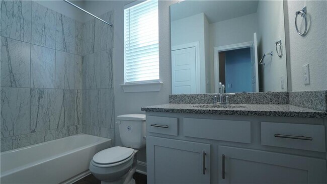 Building Photo - 1308 Falconer Wy
