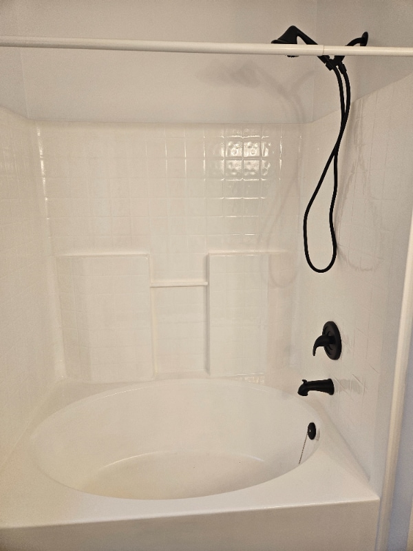 Building Photo - 1910 Bromwich Rd