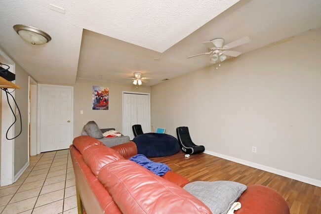 Building Photo - Great home in Chapel Hill!