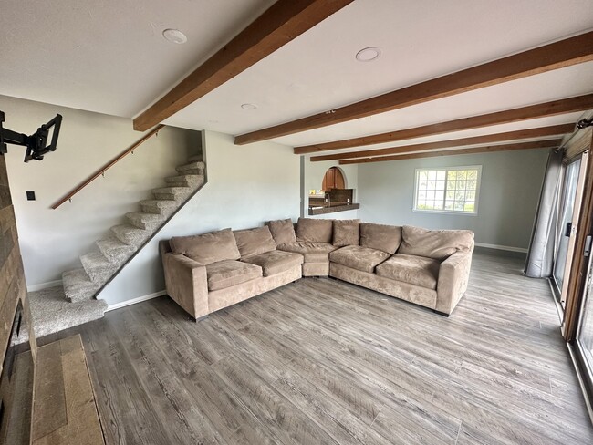 Building Photo - 1302 Clayton Marsh Dr