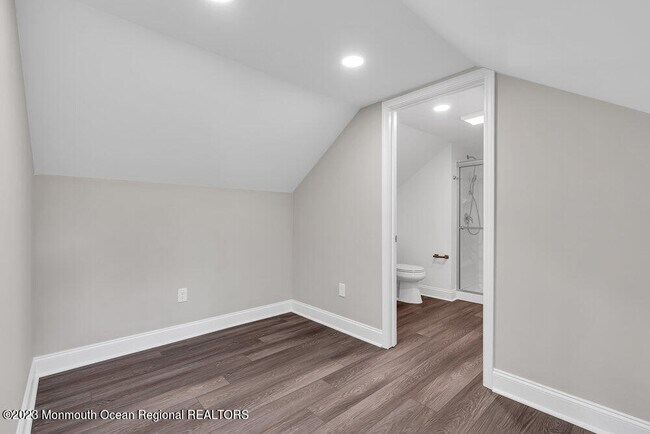 Building Photo - 557 Mantoloking Rd