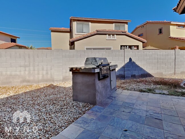 Building Photo - 5174 W Desert Hills Dr