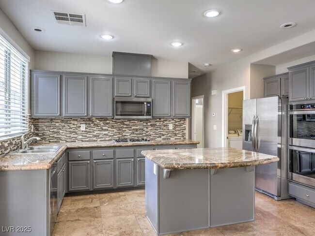 Building Photo - 4133 N Perfect Lure St