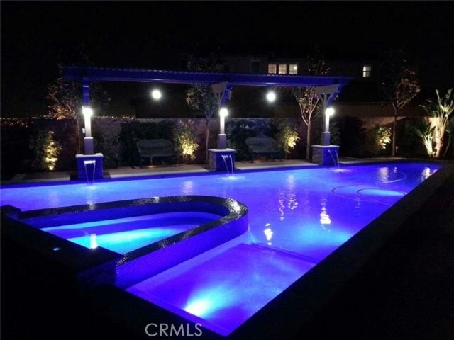 Building Photo - 540 N Bardsdale Pl