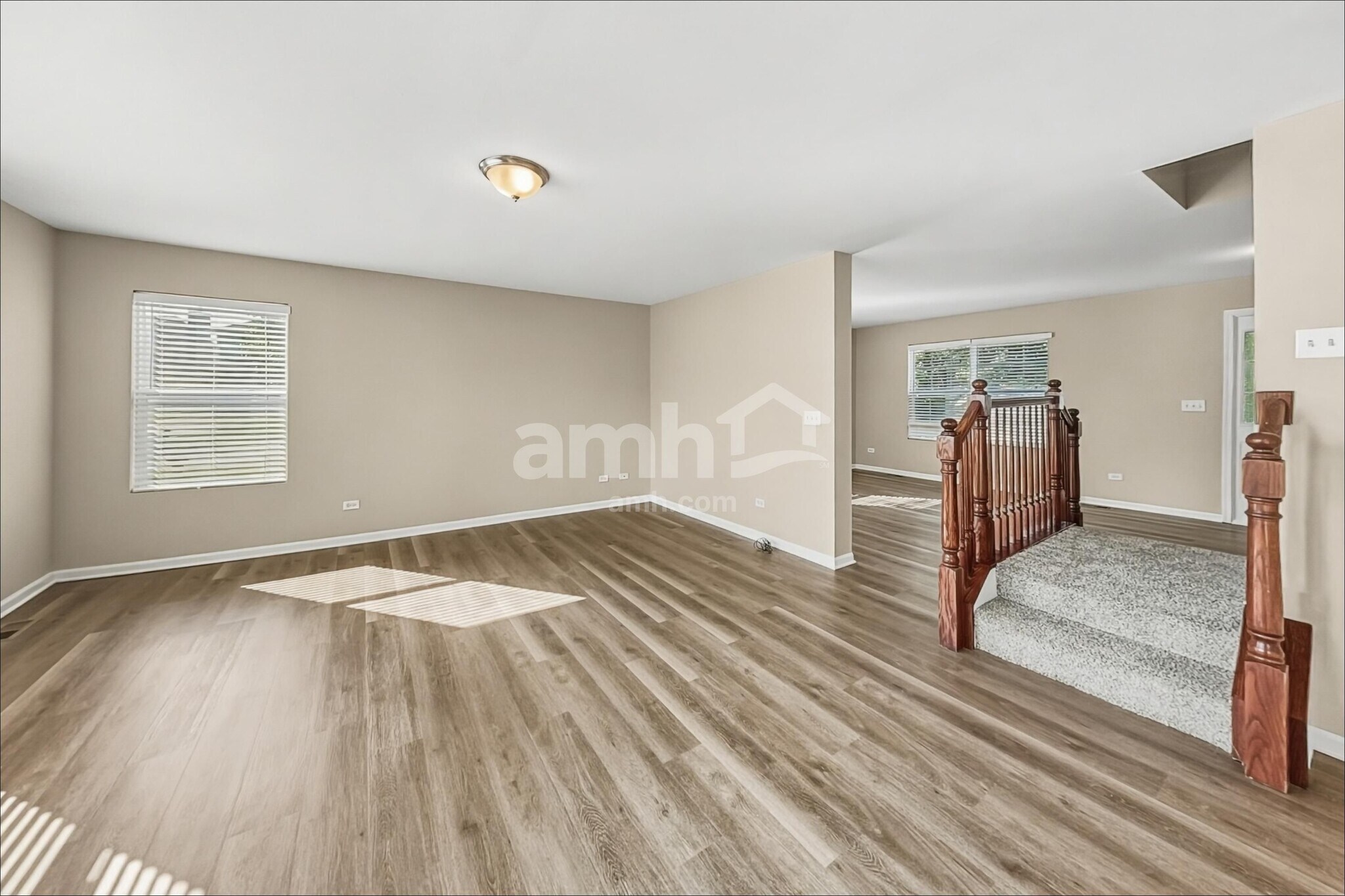 Building Photo - 6408 Roth Dr
