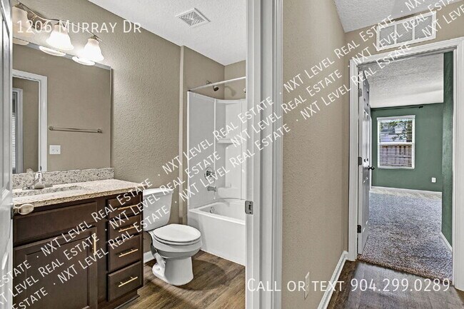 Building Photo - 1206 Murray Dr