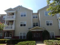 Building Photo - 19844 Deer Valley Dr