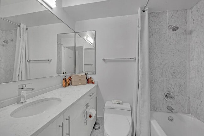 Building Photo - 330 E 38th St