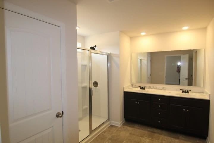 Building Photo - 51 Briarwood Dr W