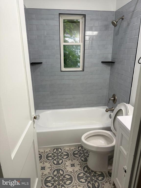 Building Photo - 110 P St SW