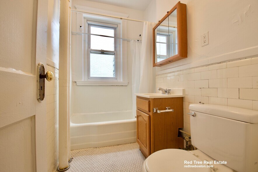 Building Photo - 25 Walbridge St