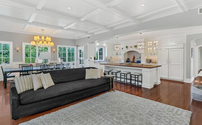 Building Photo - Rates Vary: $17,495 - $24,995