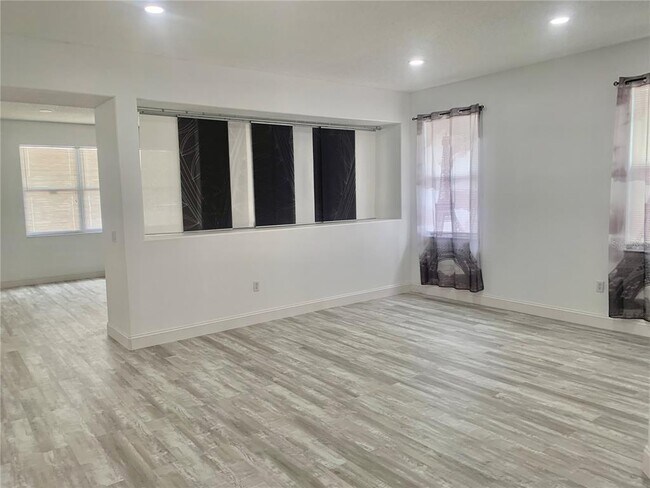 Building Photo - 4452 Philadelphia Cir
