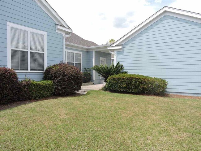 Building Photo - 3773 Four Oaks Blvd