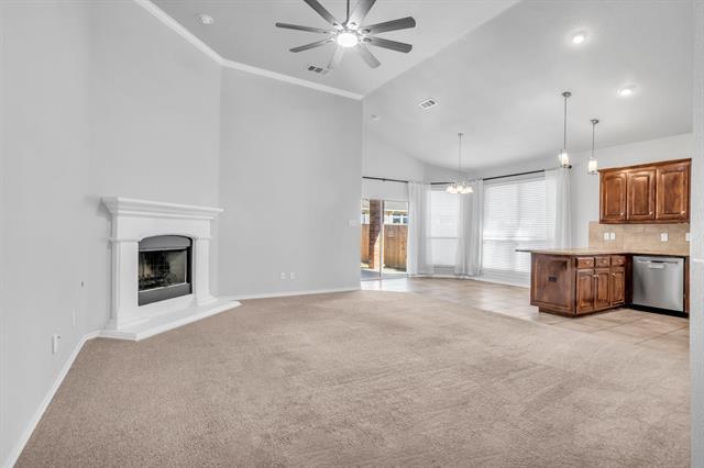 Building Photo - 2417 Priscella Dr