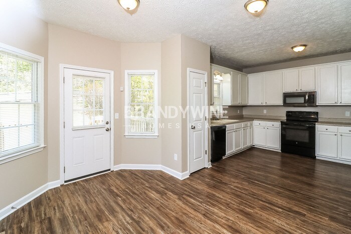 Building Photo - 204 Bonnie Sue Dr