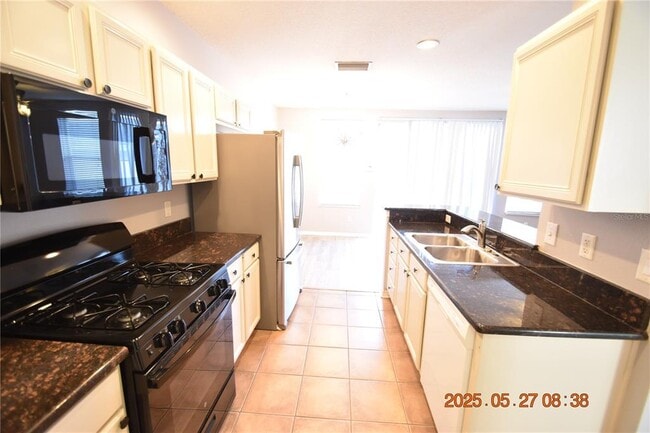 Building Photo - 11509 Fountainhead Dr