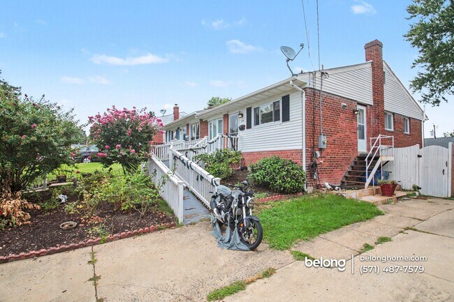 Building Photo - 134 Jasper Pl