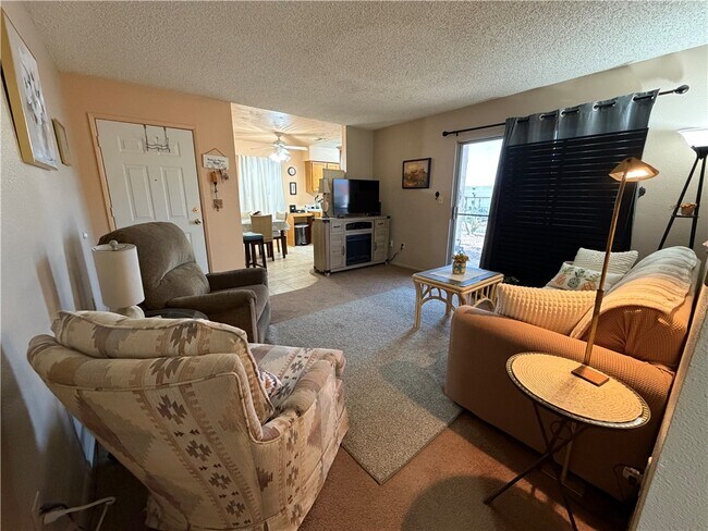 Building Photo - 1280 Mohave Dr