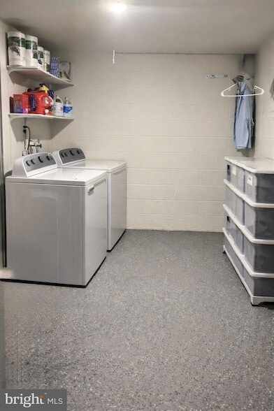 Building Photo - 8966 Footed Ridge