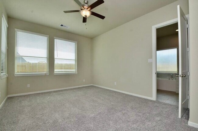 Building Photo - 4614 Ana Ridge Ln