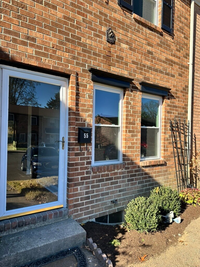 Building Photo - 55 Providence Ave