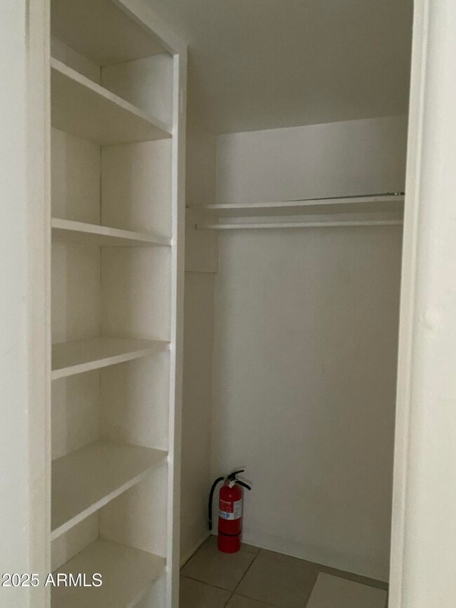 Building Photo - 318 W Georgia Ave