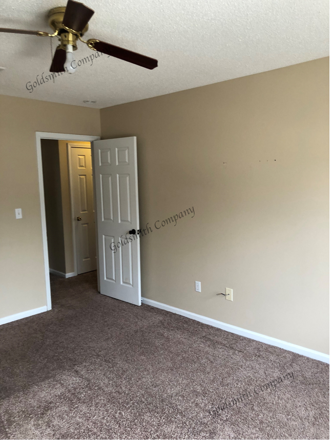 Building Photo - "3-Bed Duplex with 2 Full Baths at 209-A Springfield Circle, Easley!"