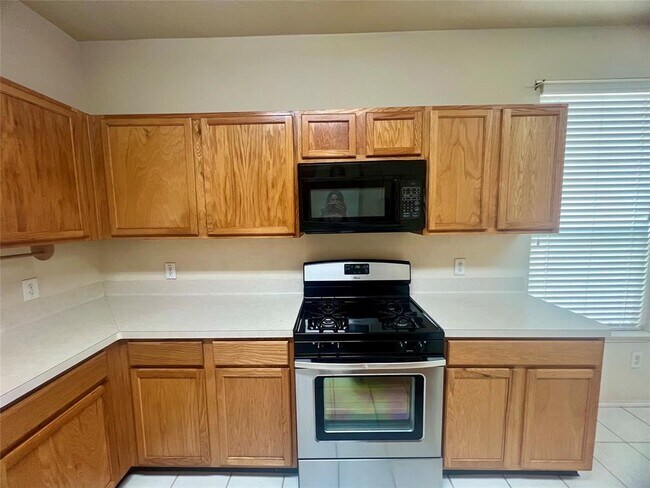 Building Photo - 3614 Siebinthaler Ln