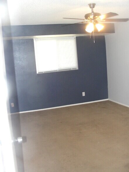 Master Bedroom - 4595 N 17th Ave