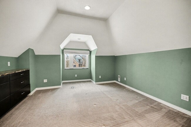 Building Photo - 2 Bed 2 Bath Home for Rent In Wash Park area!