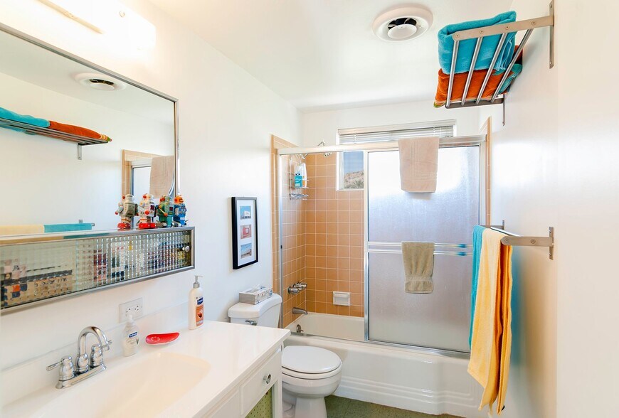 Building Photo - 68110 Club Cir Dr