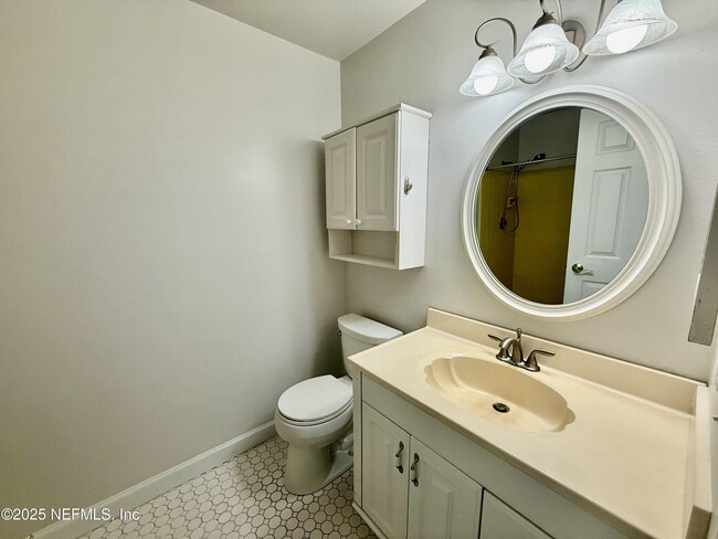 Building Photo - 1129 Alcala Dr