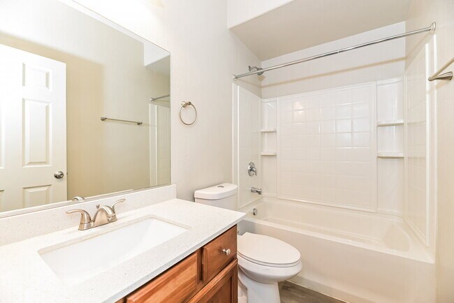 Building Photo - 328 Sweet Sugar Pine Dr