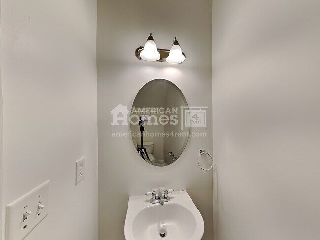 Building Photo - 14617 Karen Graham Court