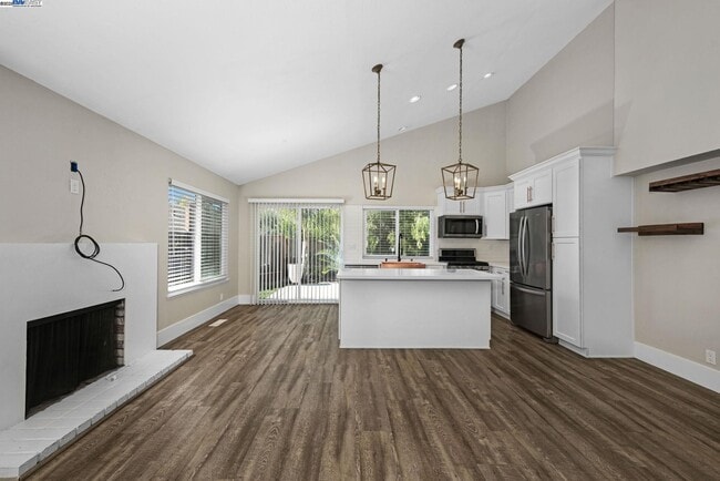 Building Photo - 2270 Bromfield Ct