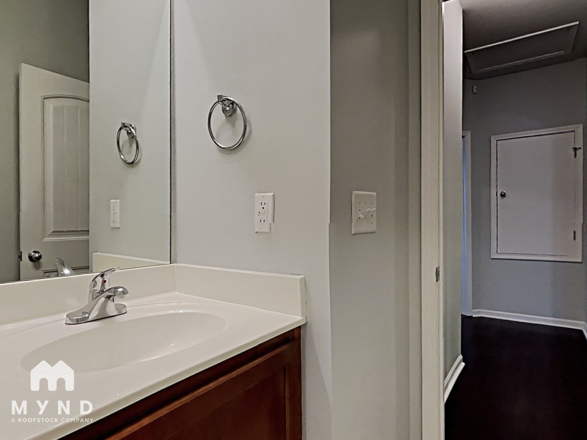 Building Photo - 6313 Cathwick Ct