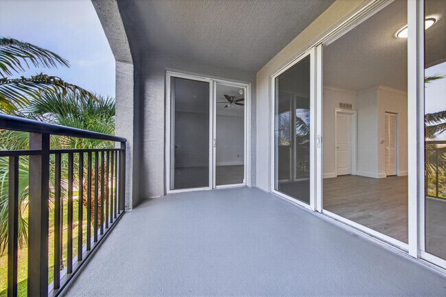 Building Photo - 1660 Renaissance Commons Blvd