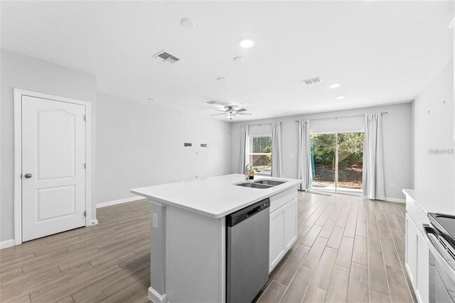 Building Photo - 3137 Riverboat Wy