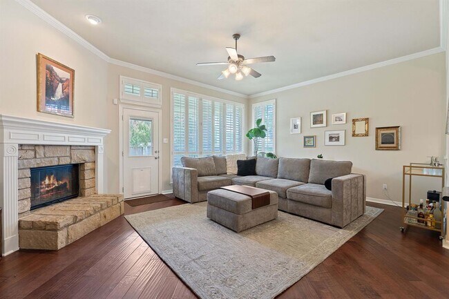 Building Photo - 2634 Plantation Dr