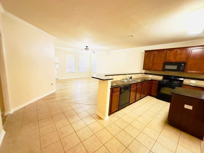 Building Photo - 1919 Spring Cliff Court