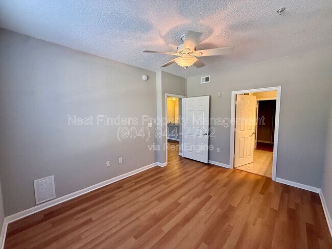 Building Photo - 8539 Gate Pkwy W
