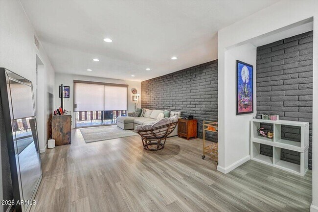 Building Photo - 4354 N 82nd St