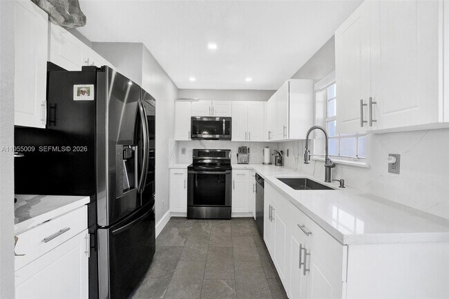 Building Photo - 2311 SW 87th Way