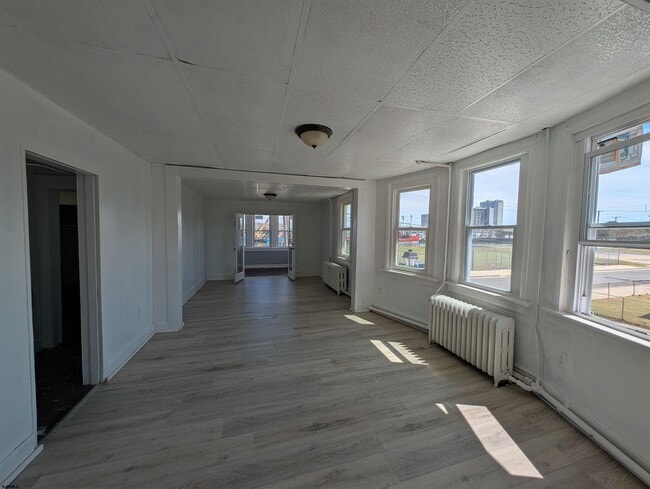 Building Photo - 420 N Massachusetts Ave