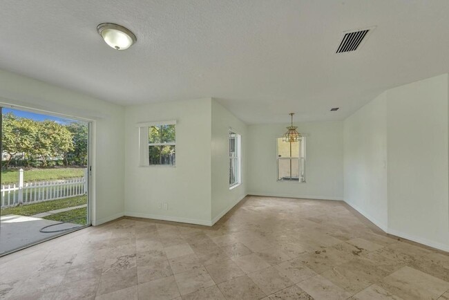 Building Photo - Orinoco Lane, Margate, FL 33063 - 3 BR 2 BA house