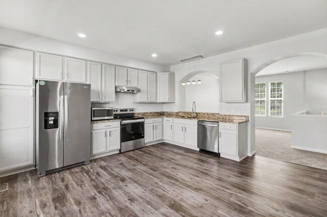 Building Photo - 44510 Ellery Ln