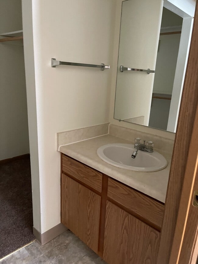 Building Photo - 4308 Maricopa Dr